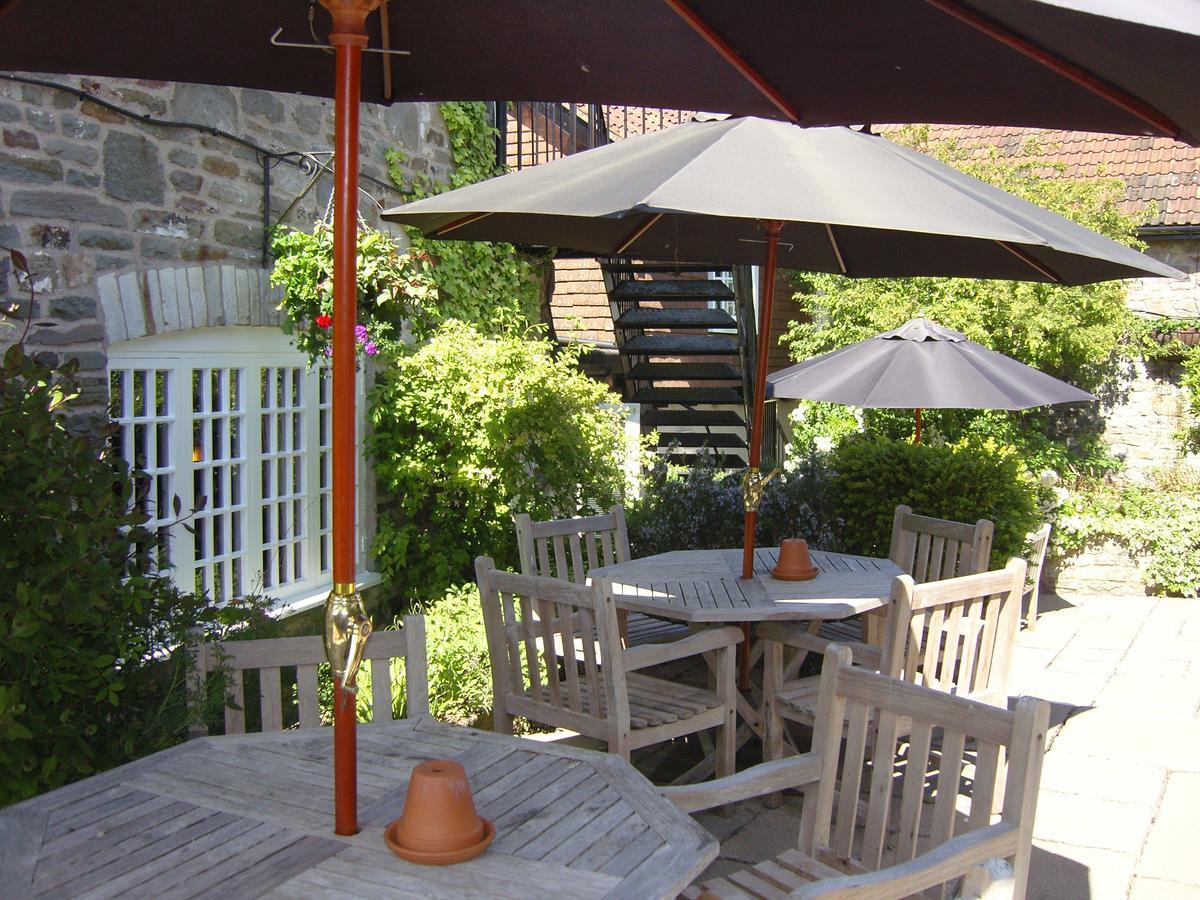 The Carpenters Arms Hotel Pensford Luaran gambar