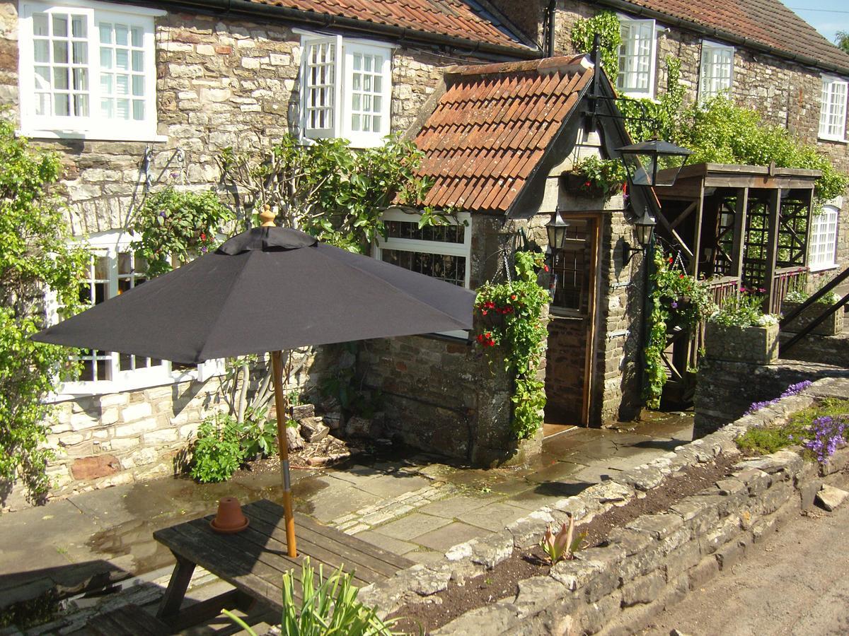 The Carpenters Arms Hotel Pensford Luaran gambar