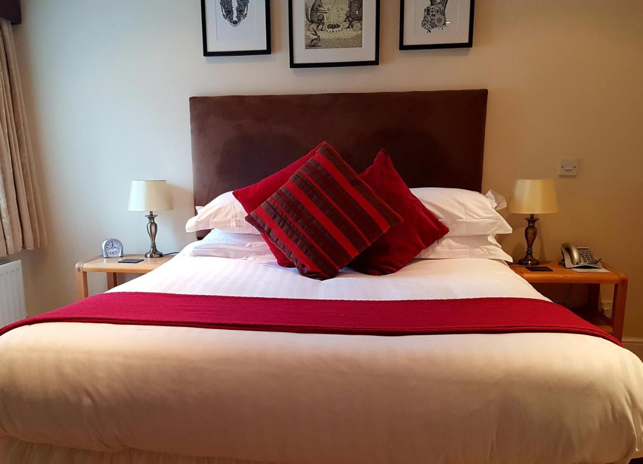 The Carpenters Arms Hotel Pensford Luaran gambar