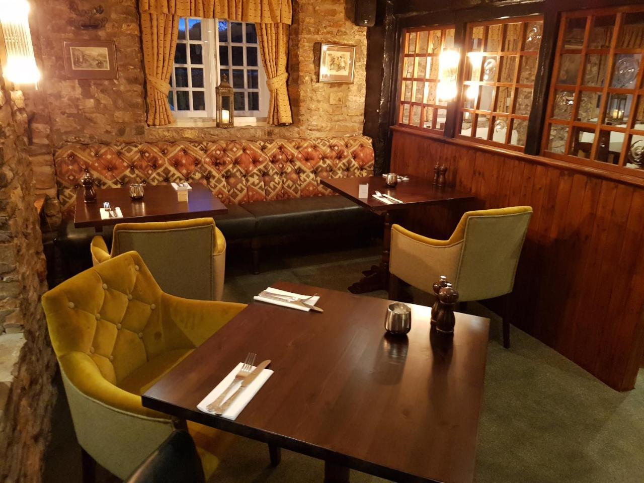 The Carpenters Arms Hotel Pensford Luaran gambar